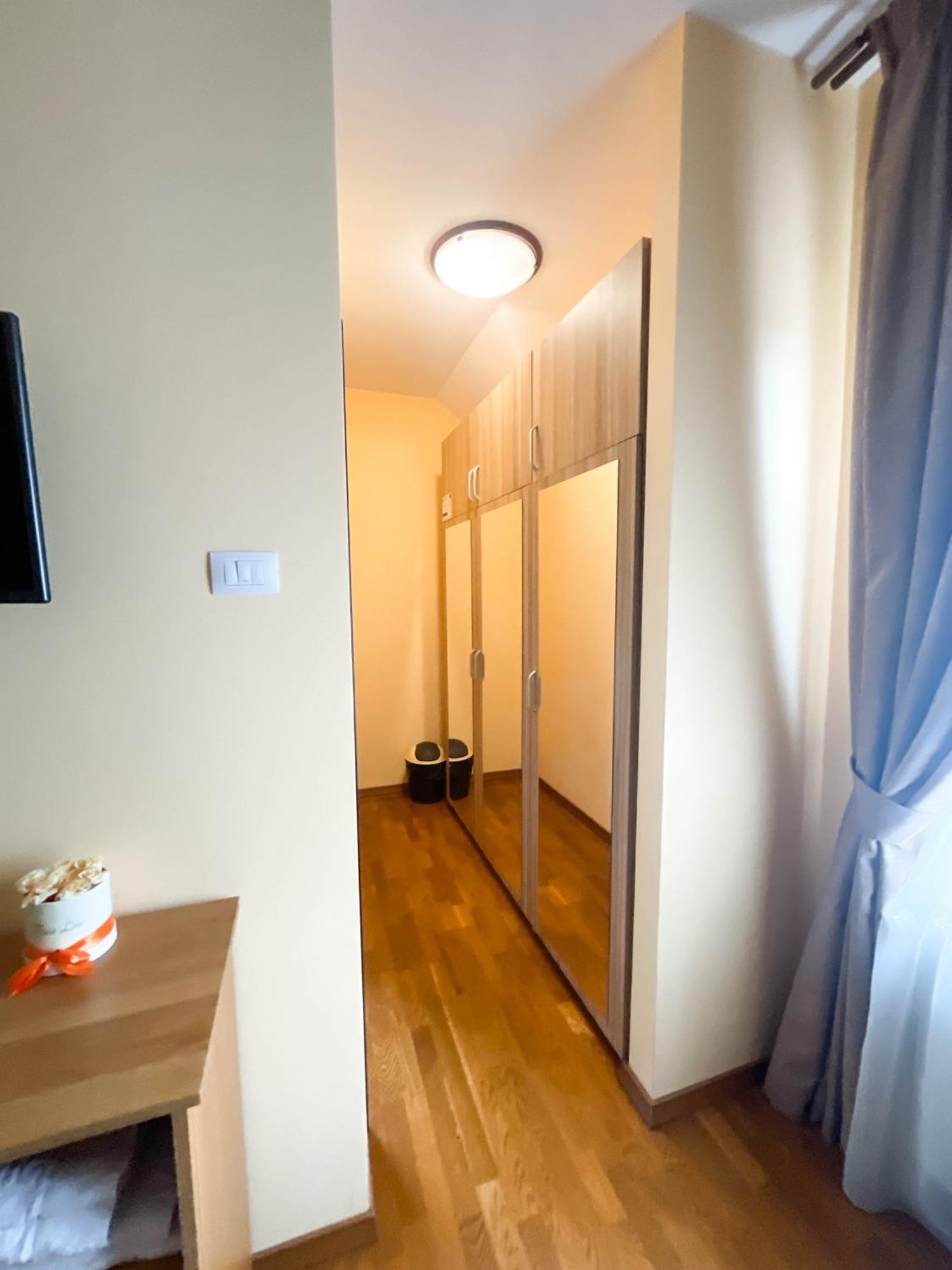 Pensiunea Tania-Nora Alexandru cel Bun Exterior foto