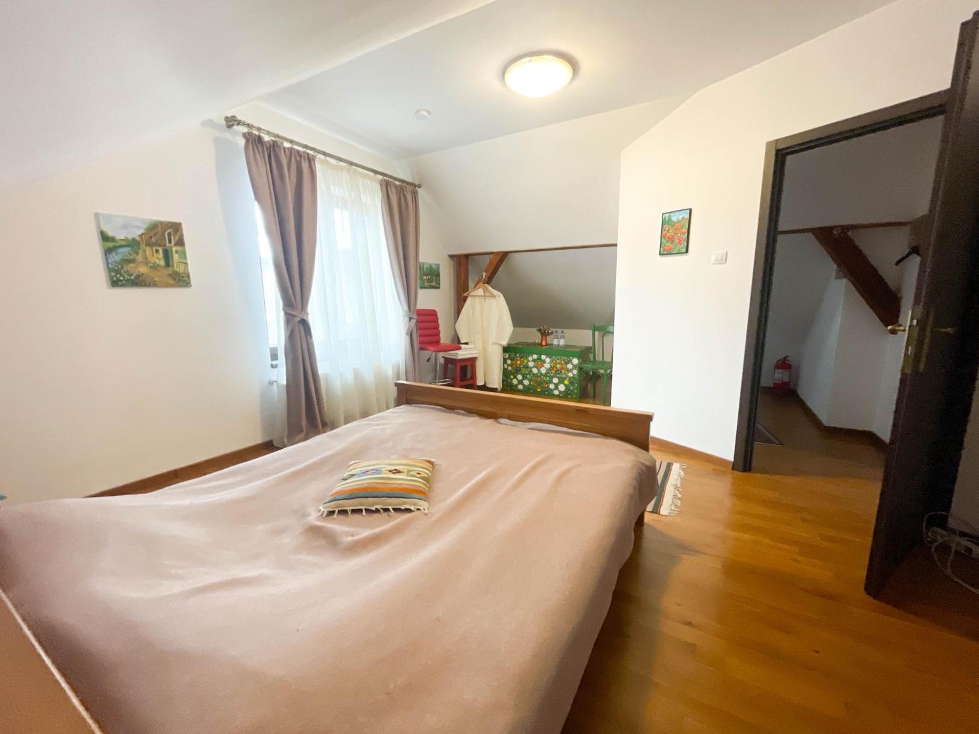 Pensiunea Tania-Nora Alexandru cel Bun Exterior foto